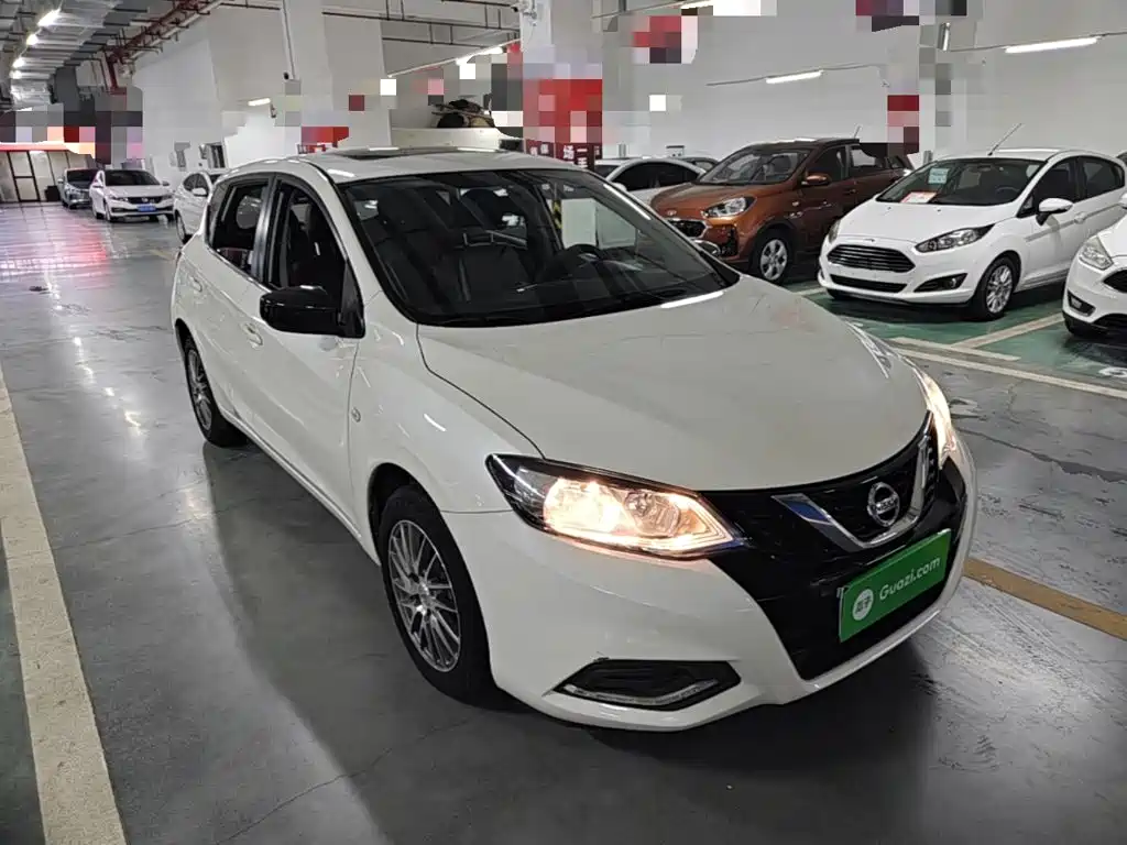 Nissan Tiida 2021 1.6L CVT