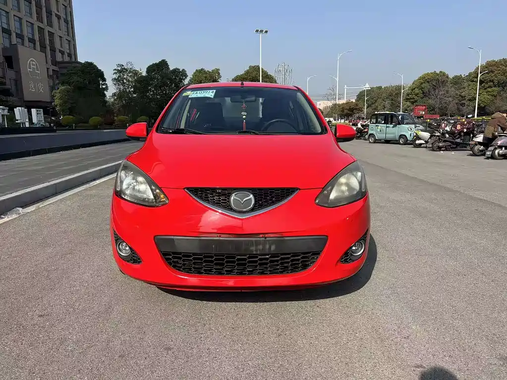 Mazda 2 011 1.5L MT Fashion