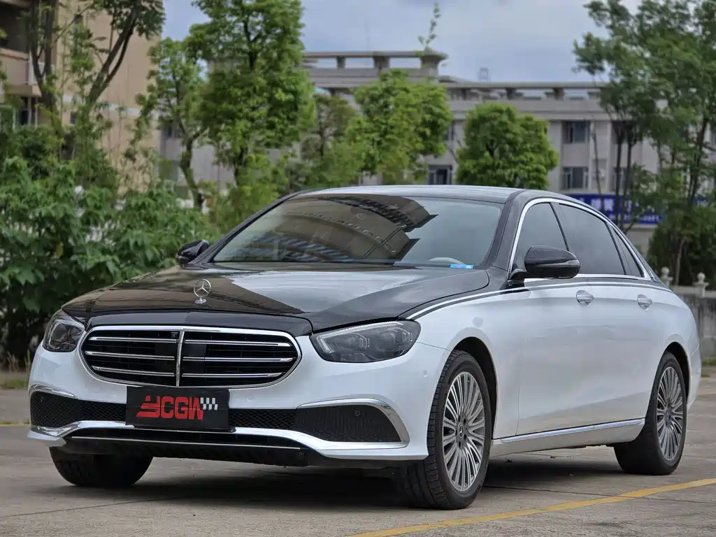 Mercedes-Benz E-Class 2021