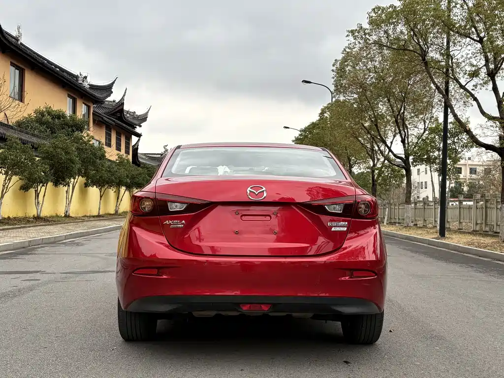 MAZDA 3 ANGKESAILA