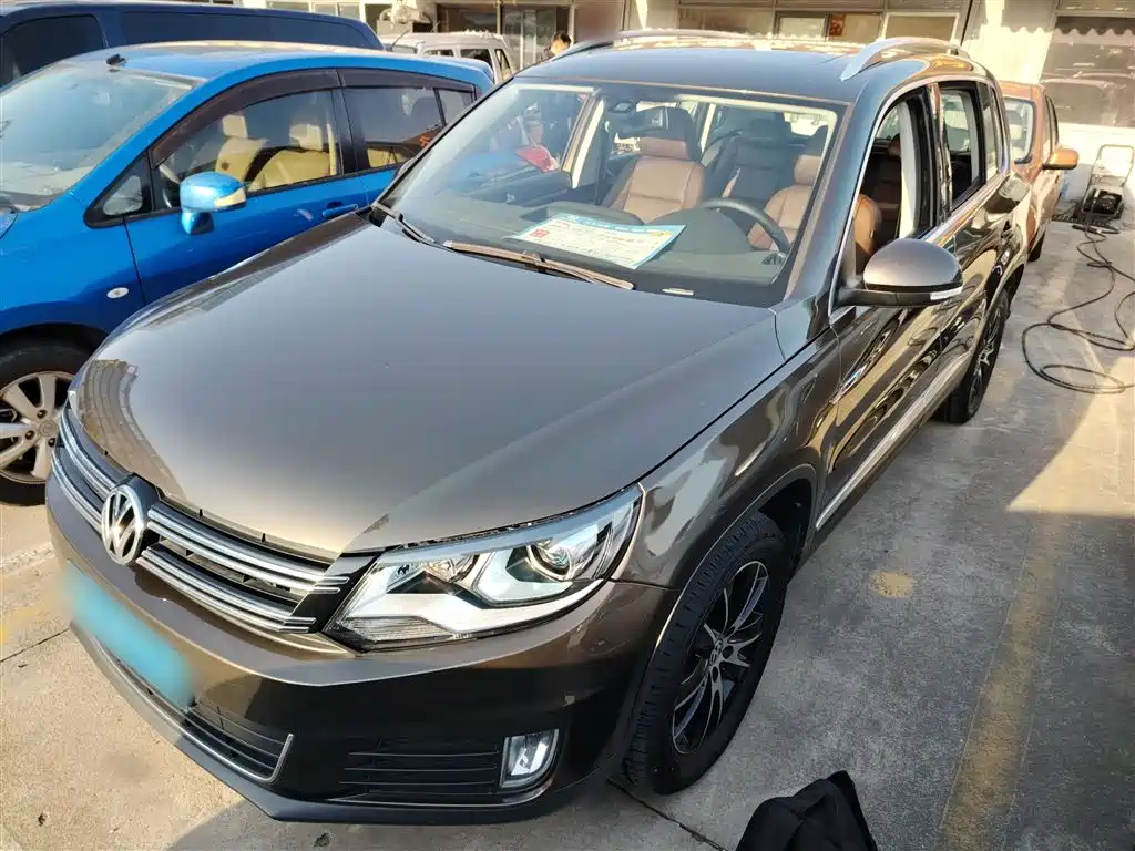 Volkswagen Tiguan 2015