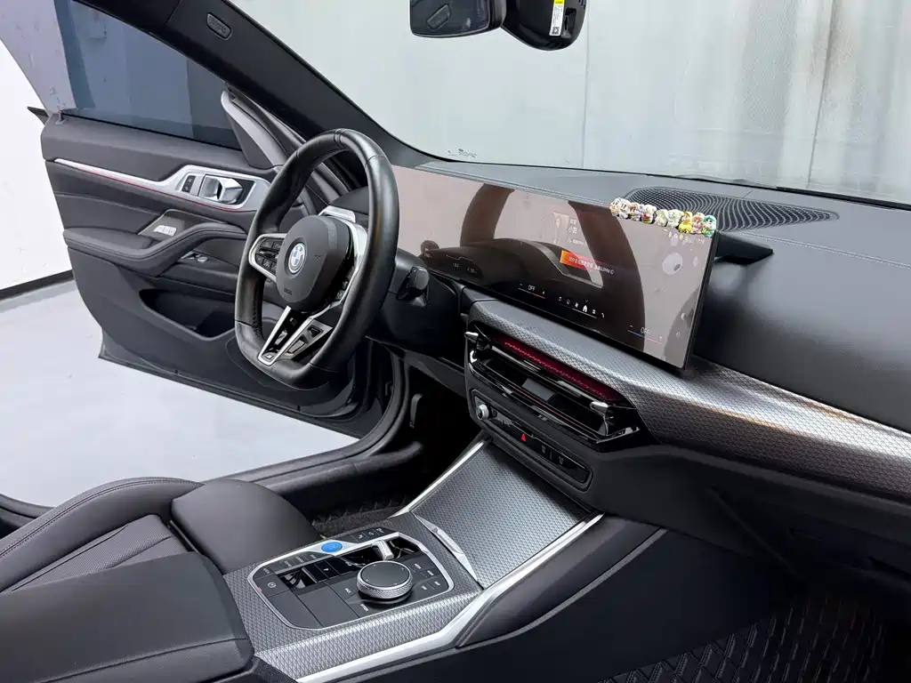 BMW i4 — миниатюра 11