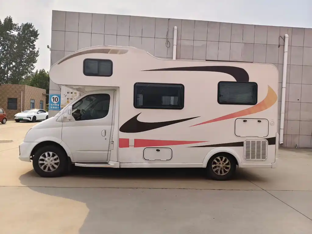 MAXUS V80 RV — миниатюра 3
