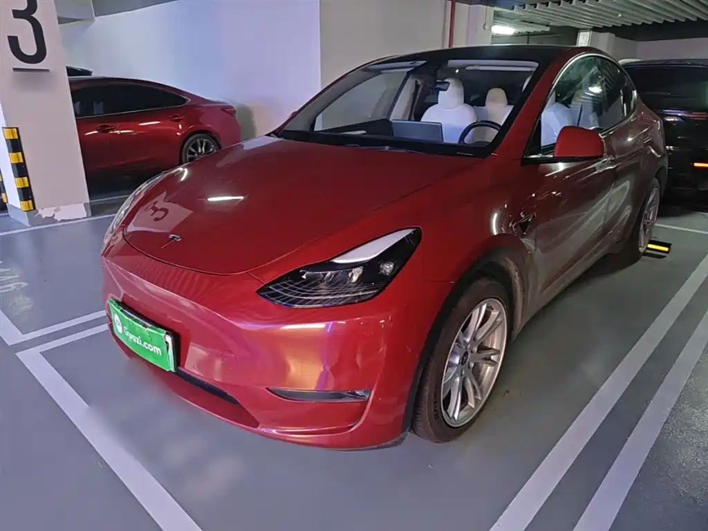 Tesla Model Y 2021