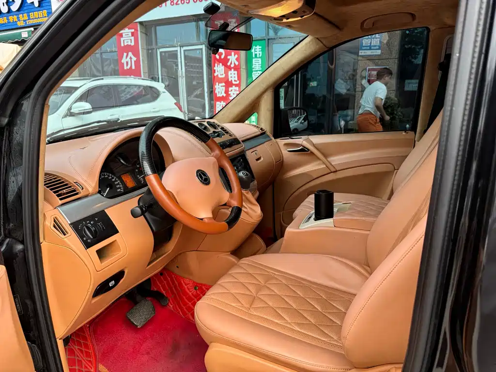 Mercedes-Benz Vito — миниатюра 5