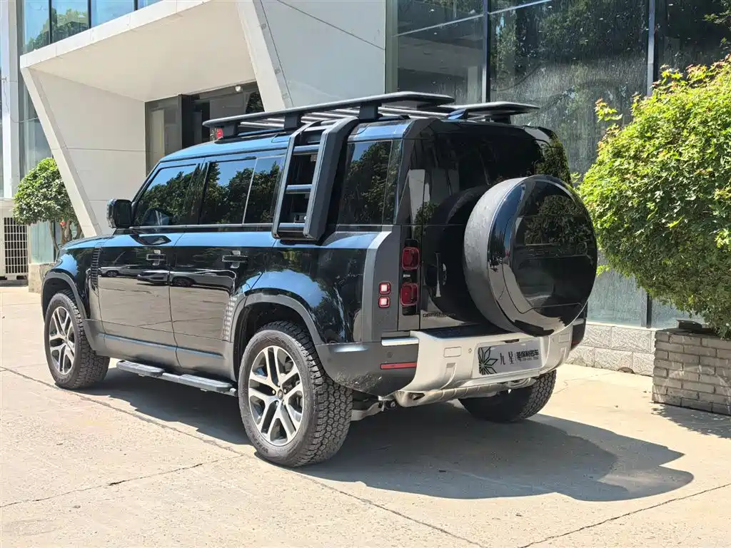 Land Rover Land Rover Defender 2025 110 3.0T P400