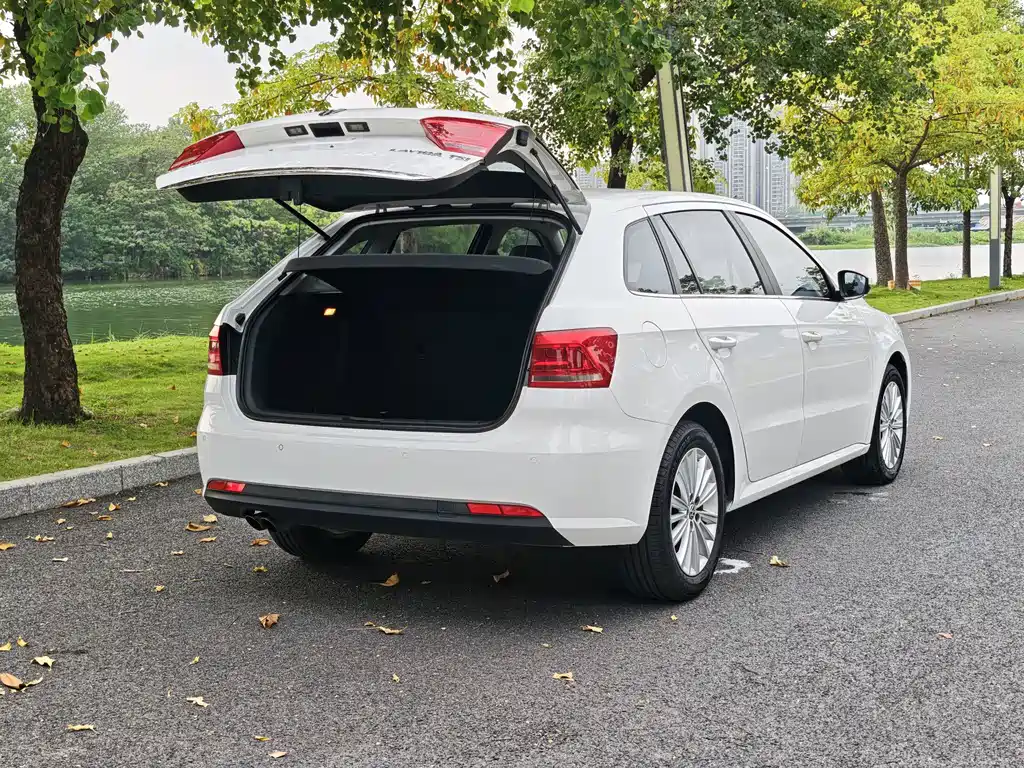 Volkswagen Gran Lavida — миниатюра 9