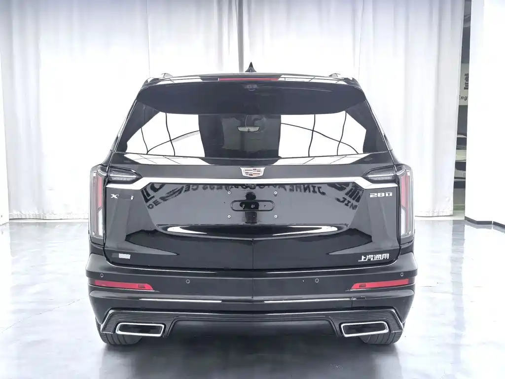 Cadillac XT6 2021 2.0T мест Luxury