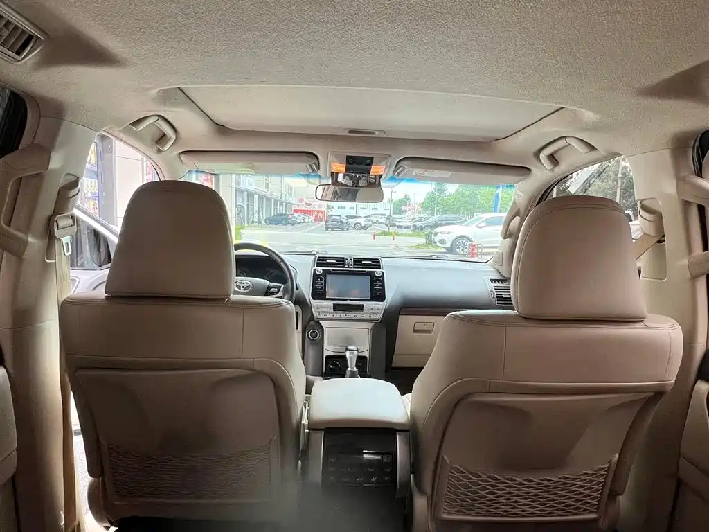 Toyota Land Cruiser Prado 2018 3.5L AT TX-L