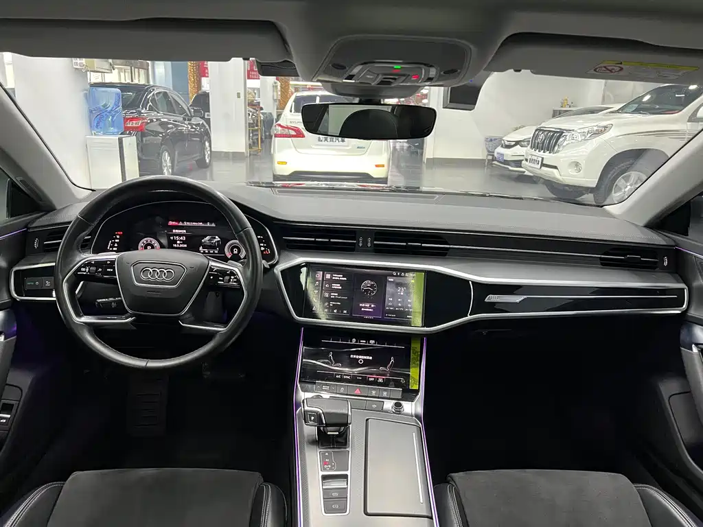 Audi A7L 2024 45TFSI S-line