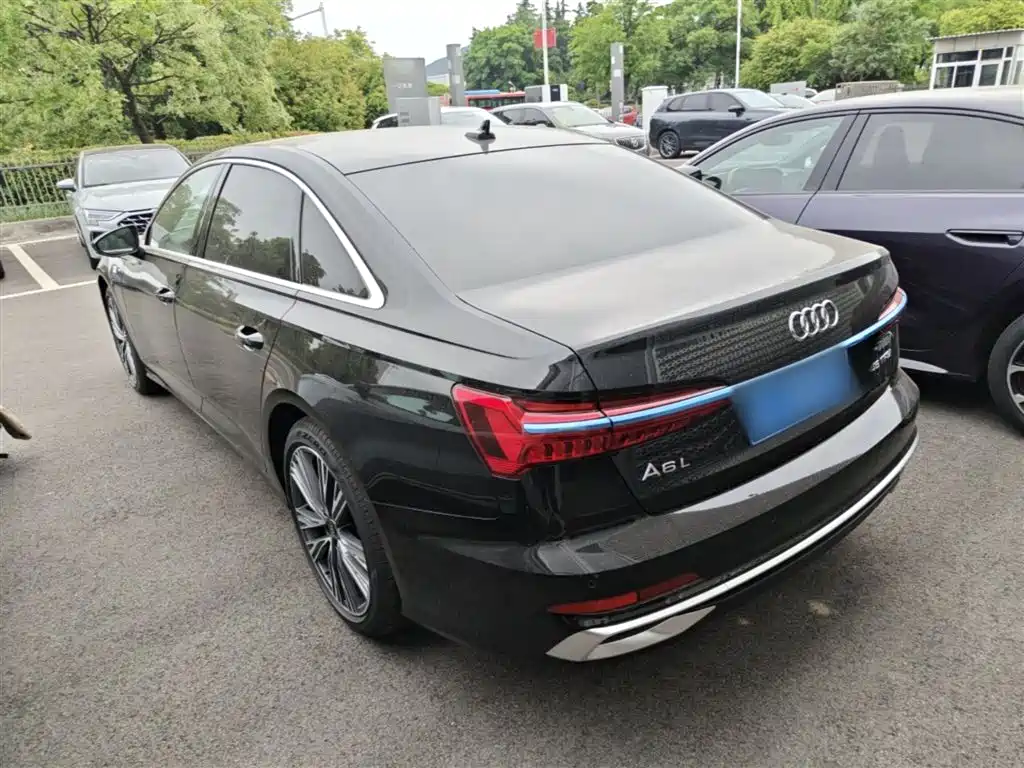 Audi A6L 2026 45 TFSI