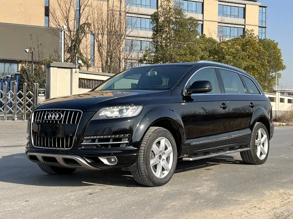 Audi Q7 2013