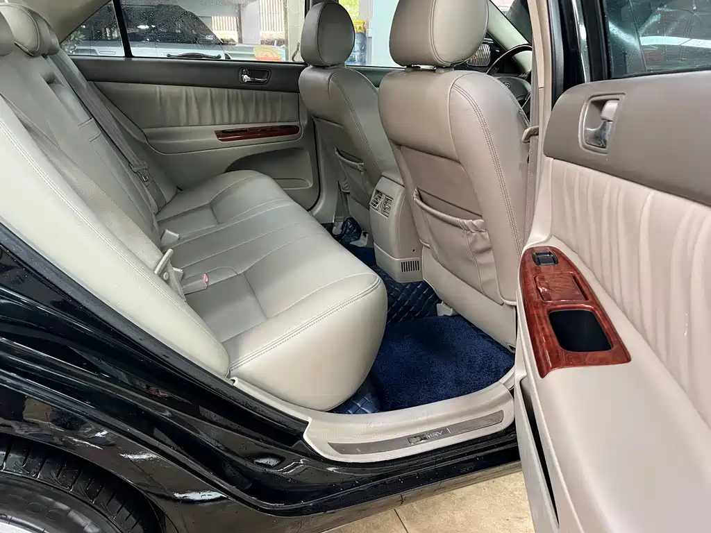 Toyota Camry 05 2.4L AT