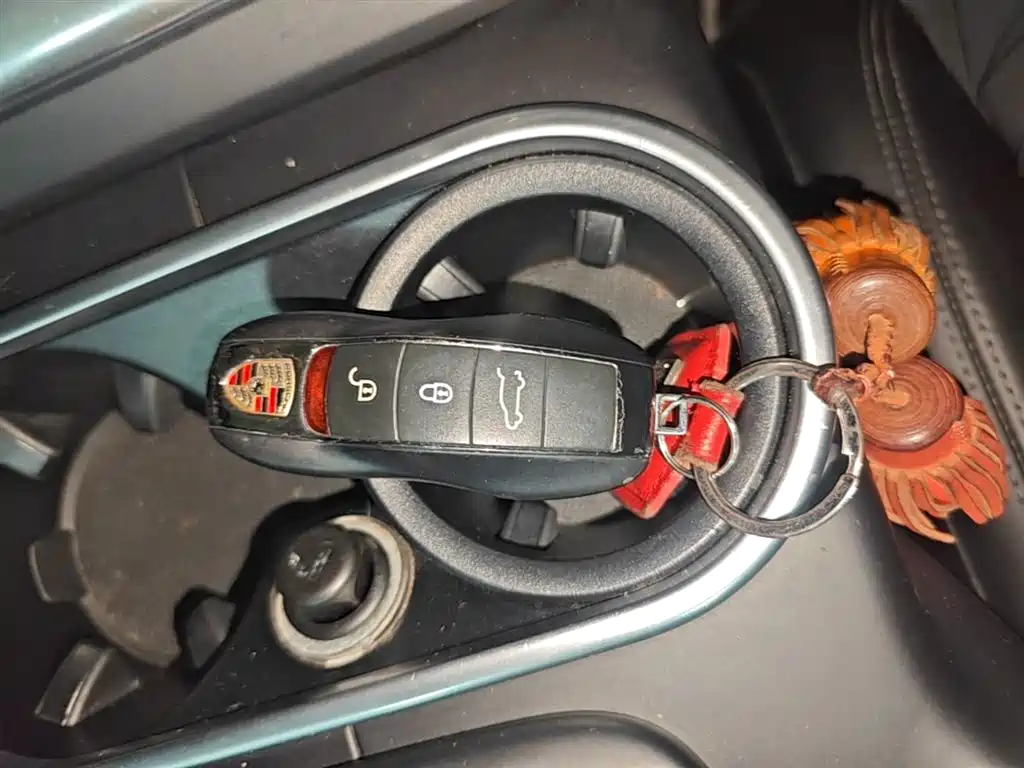 Porsche Cayenne 2016 Cayenne Platinum Edition 3.0T