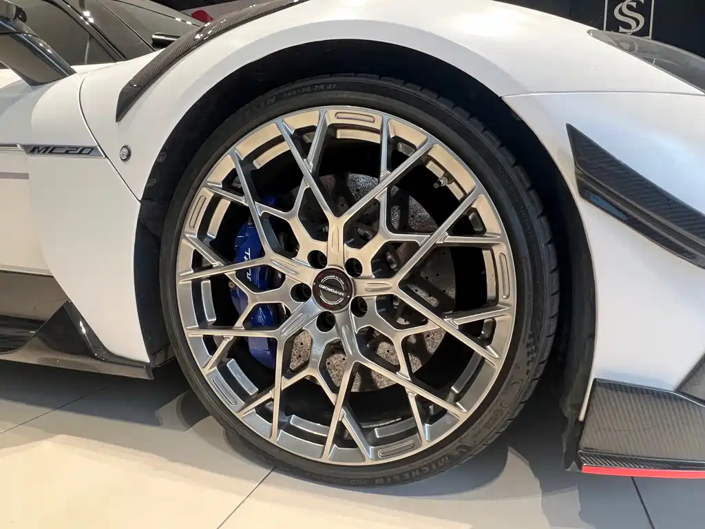 Maserati MC20 — миниатюра 12