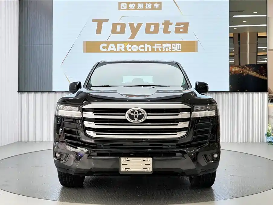 Toyota Land Cruiser 2023