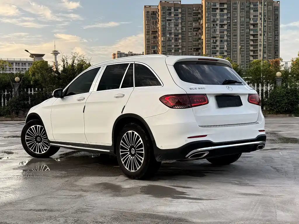 Mercedes-Benz GLC 2018 GLC 260 4MATIC
