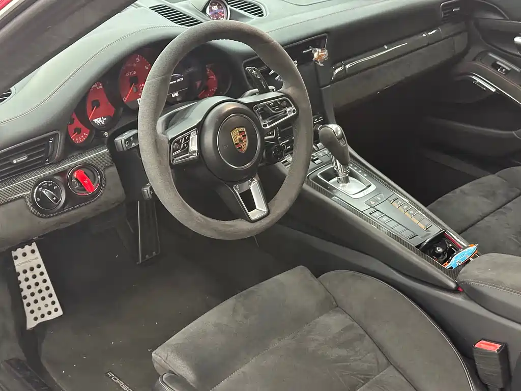 Porsche 911 2017 Carrera GTS 3.0T