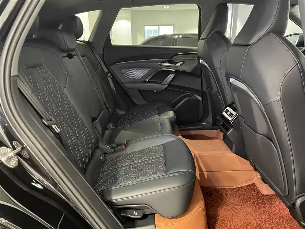 Audi Q5L 2026 2.0T