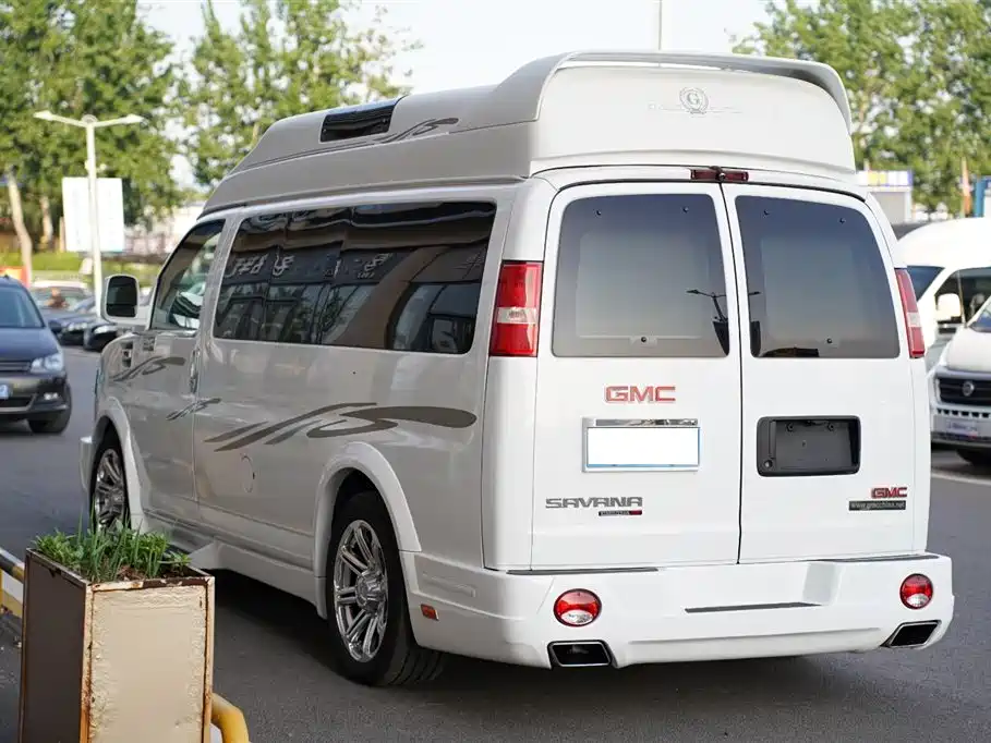 GMC Savana 5.3L G600S 4WD Elegant Premium Edition, фото 33