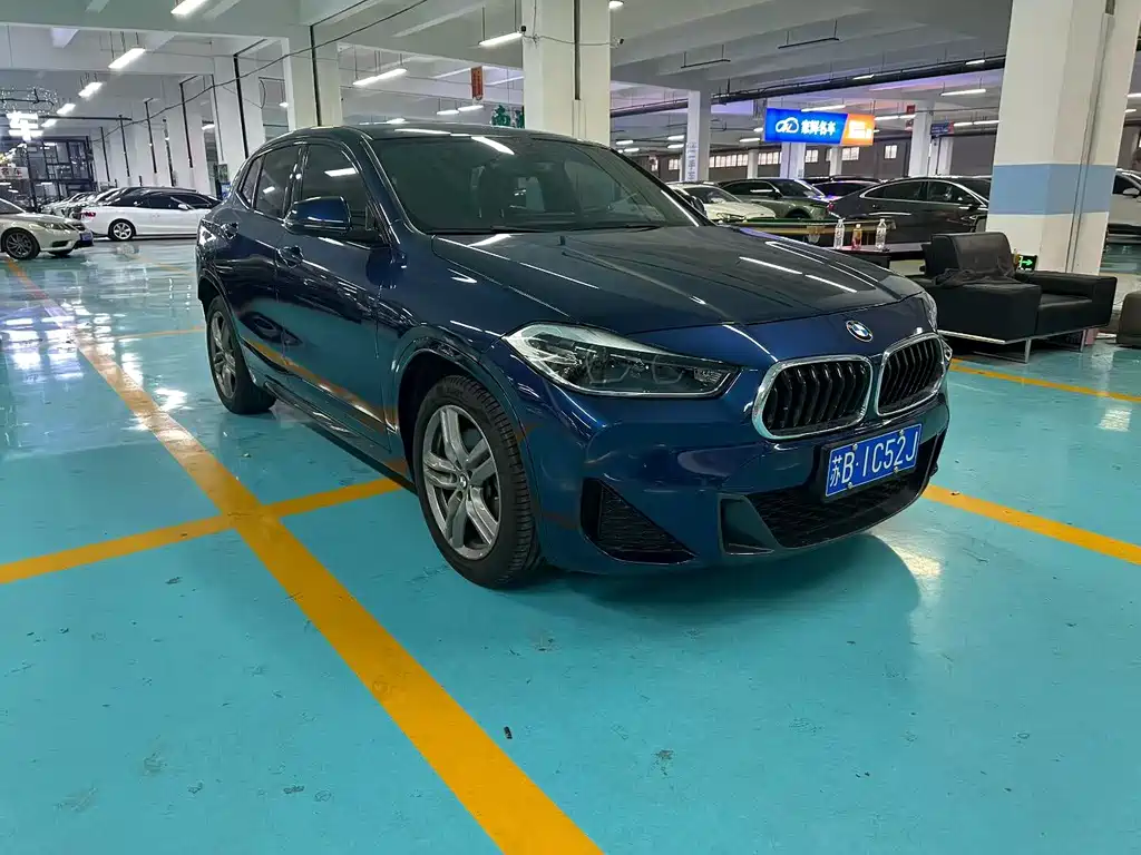 BMW X2