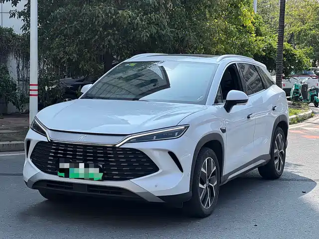 BYD SONG L DM I 2025
