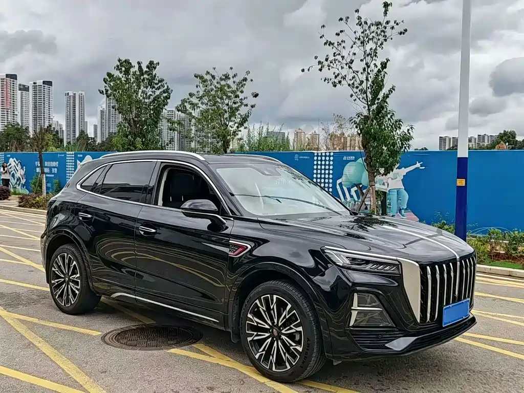 Hongqi HS5 2023 2.0T Pro