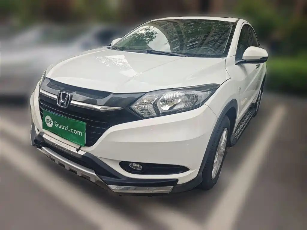 Honda Vezel 2016