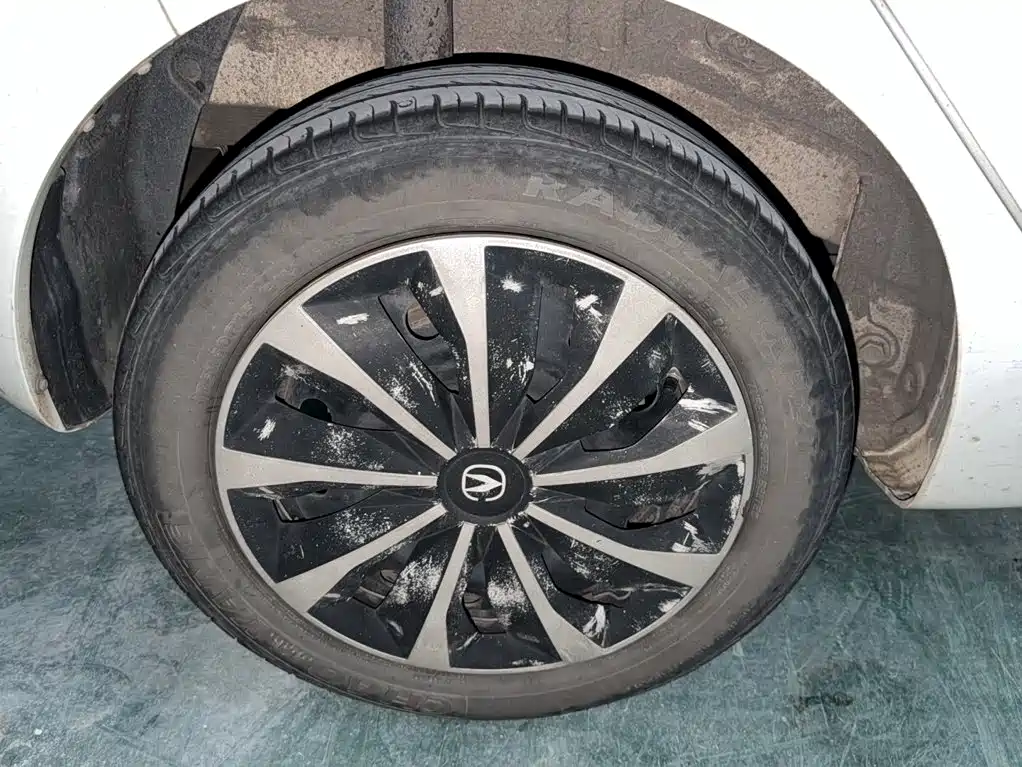 Changan Benben E-Star — миниатюра 26