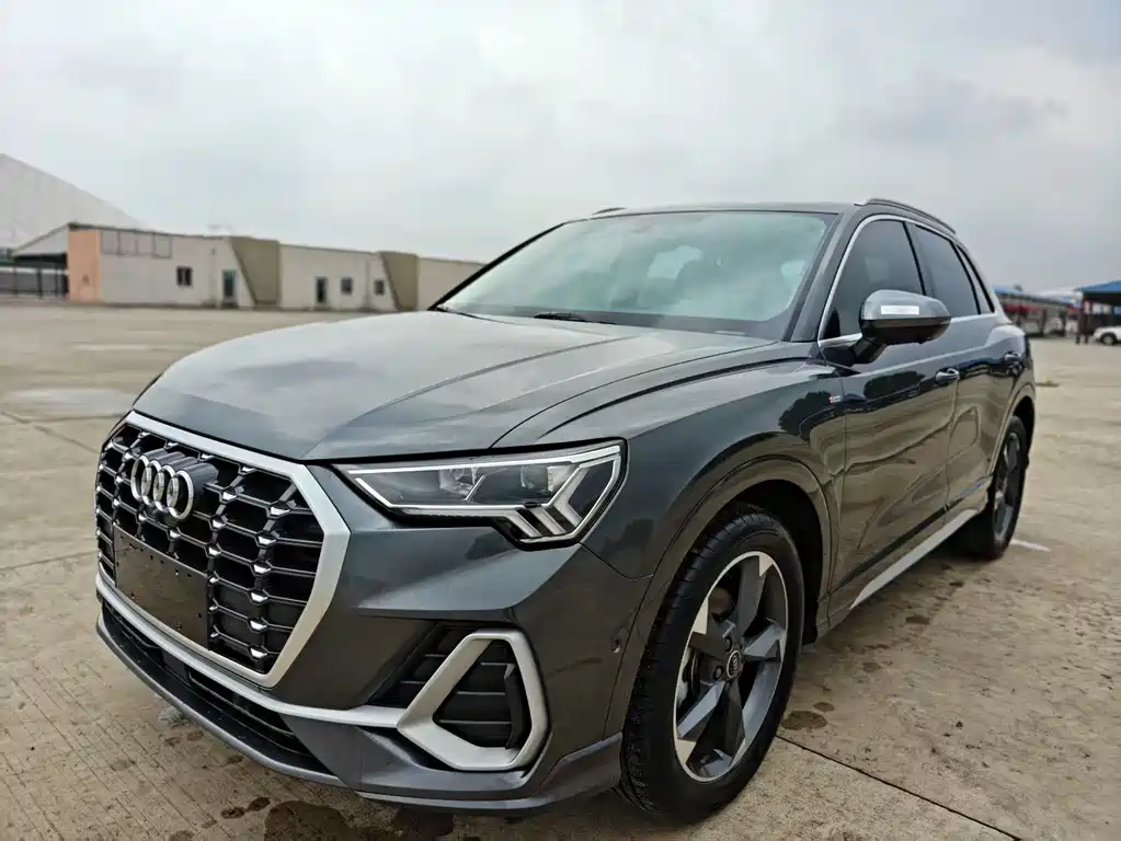 Audi Q3 2022