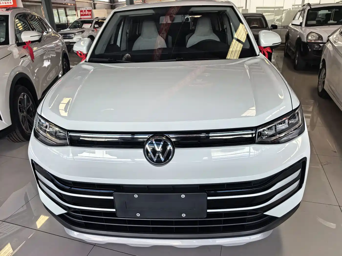 Volkswagen Tharu