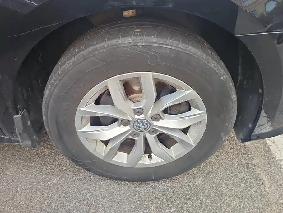 Volkswagen Passat — миниатюра 6