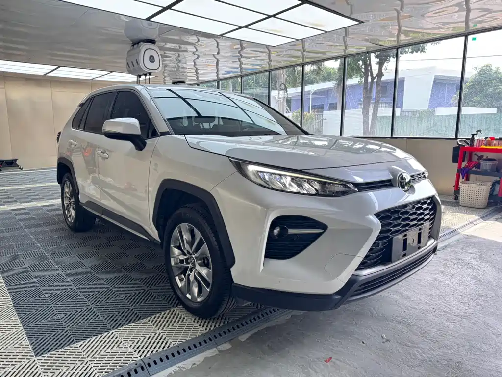 Toyota Wildlander — миниатюра 3