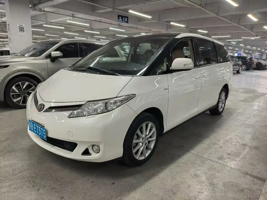TOYOTA PREVIA