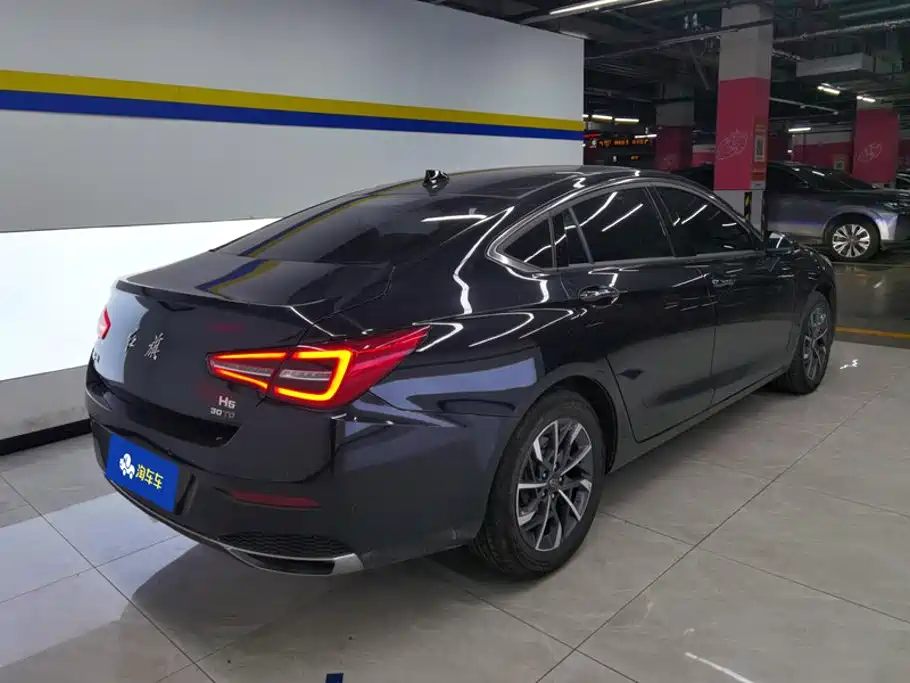 Hongqi Hongqi H5 — миниатюра 3