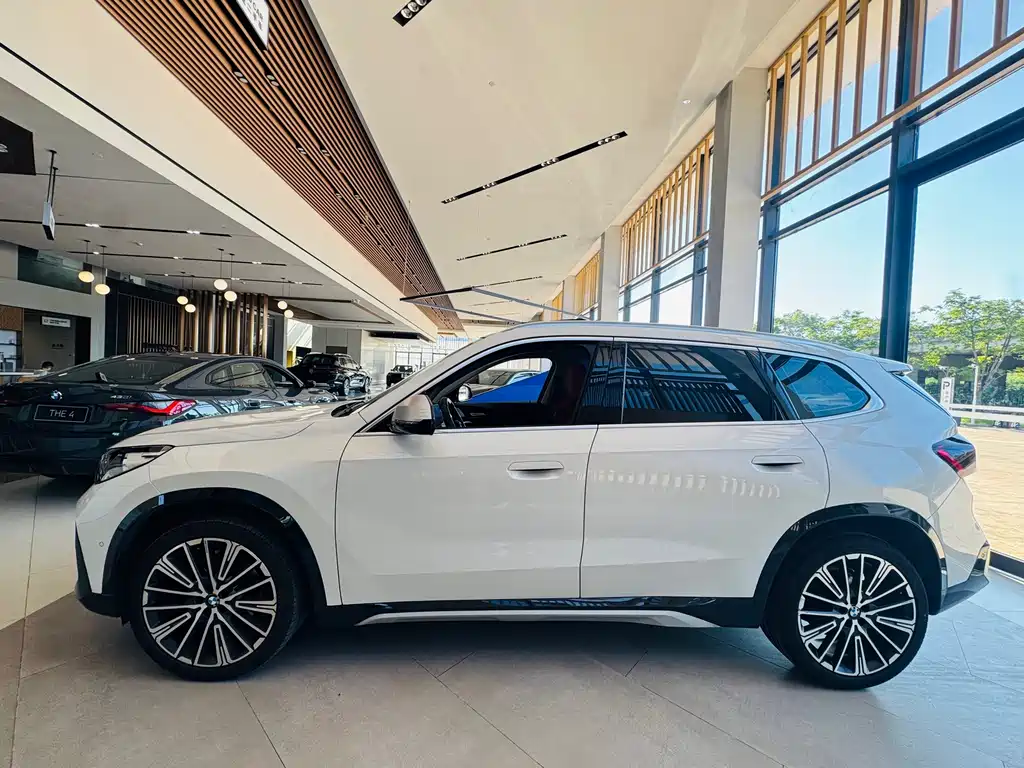BMW X1 — миниатюра 3
