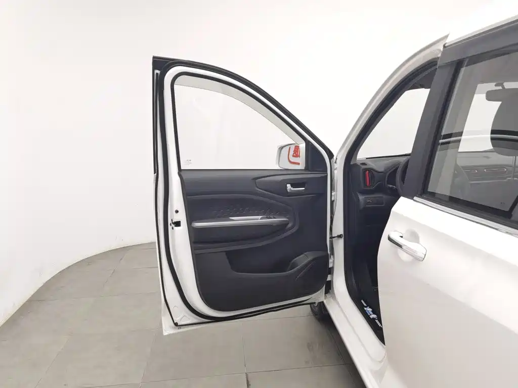 Fengguang Fengguang 380 — миниатюра 8