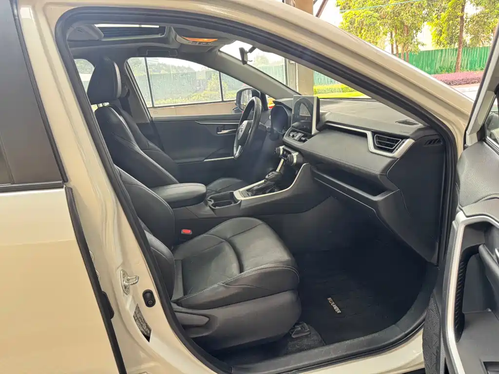 Toyota Wildlander — миниатюра 16
