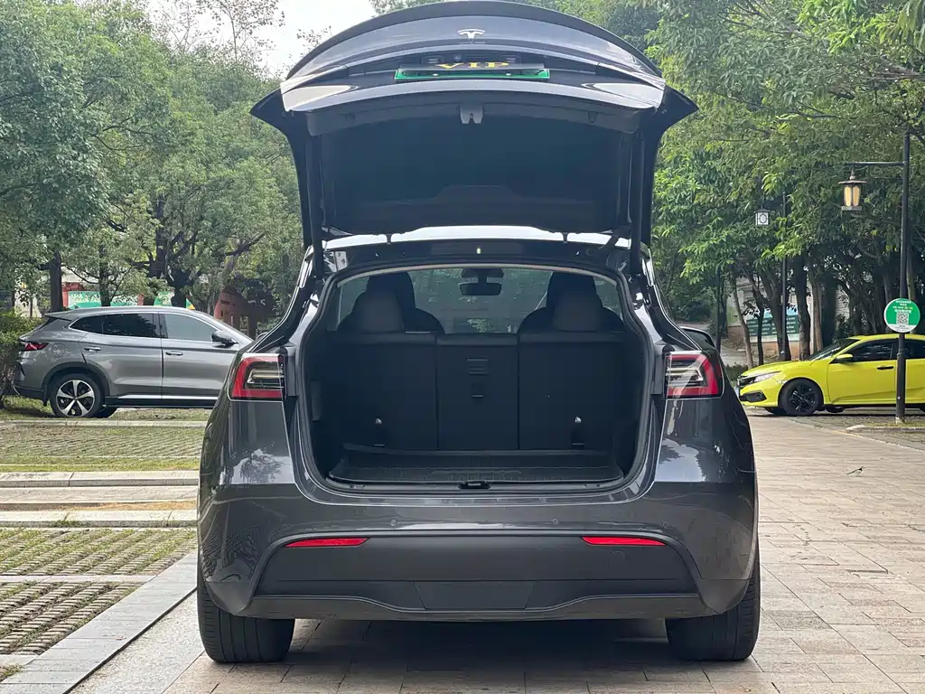 Tesla Model Y — фотографии объявления, Фото 24