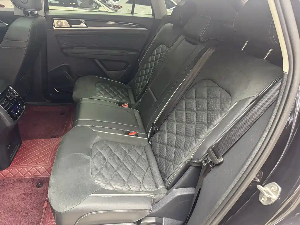 Volkswagen Teramont — миниатюра 7