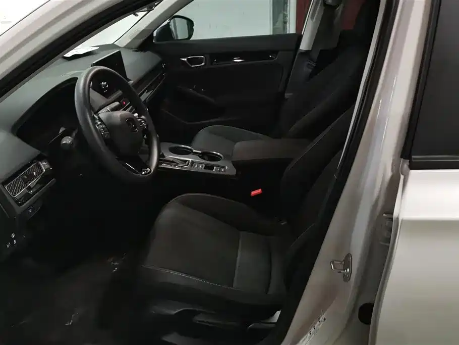 Honda Civic 2023 240TURBO CVT