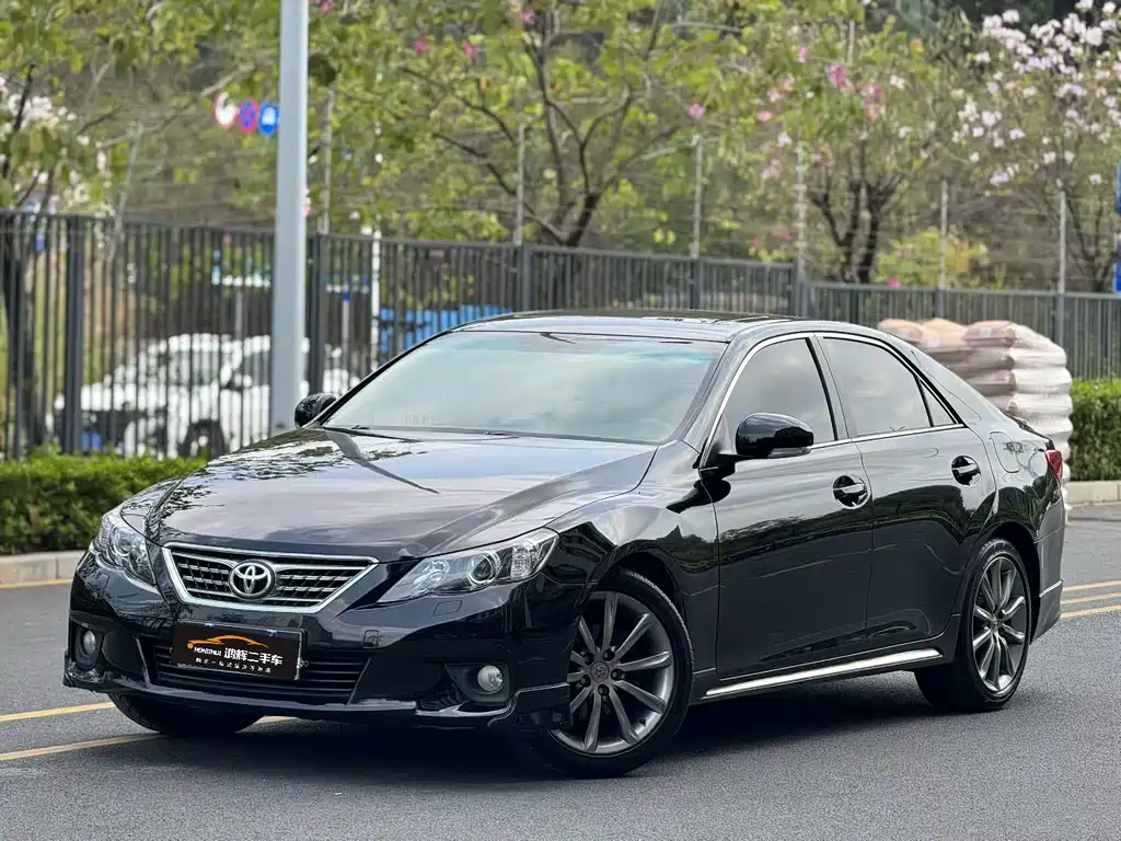 Toyota Reiz 2012