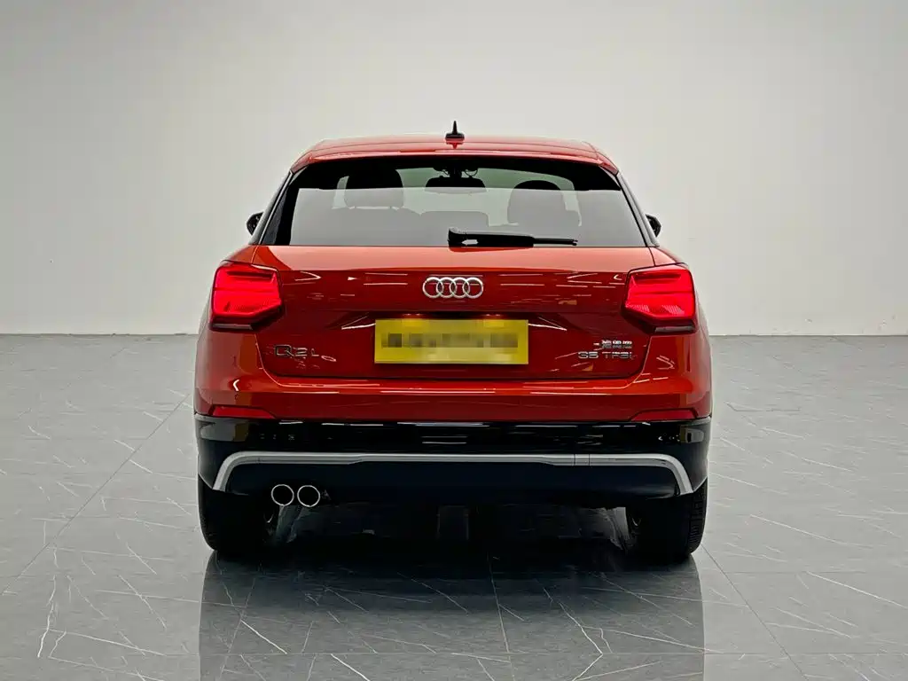 Audi Q2L — миниатюра 5