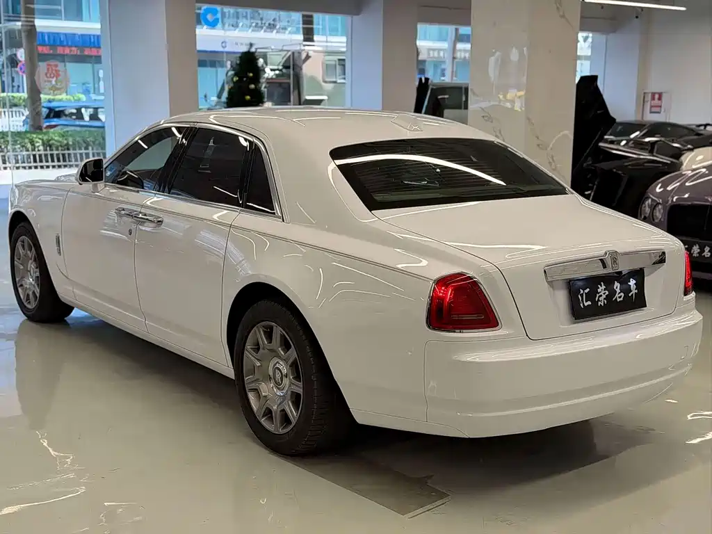 Rolls-Royce Ghost — миниатюра 12