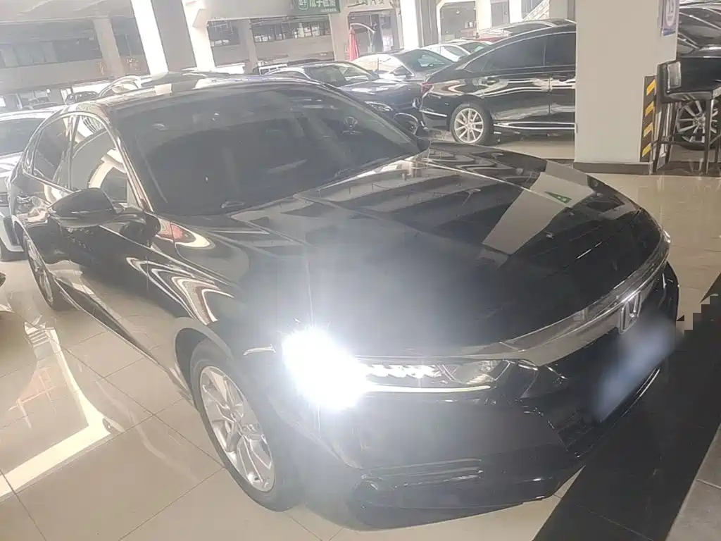 Honda Accord — миниатюра 22