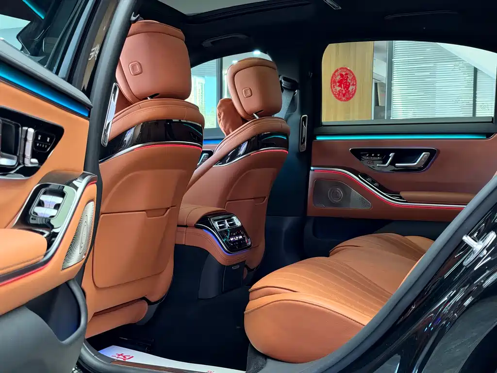Mercedes-Benz S-Class — миниатюра 8