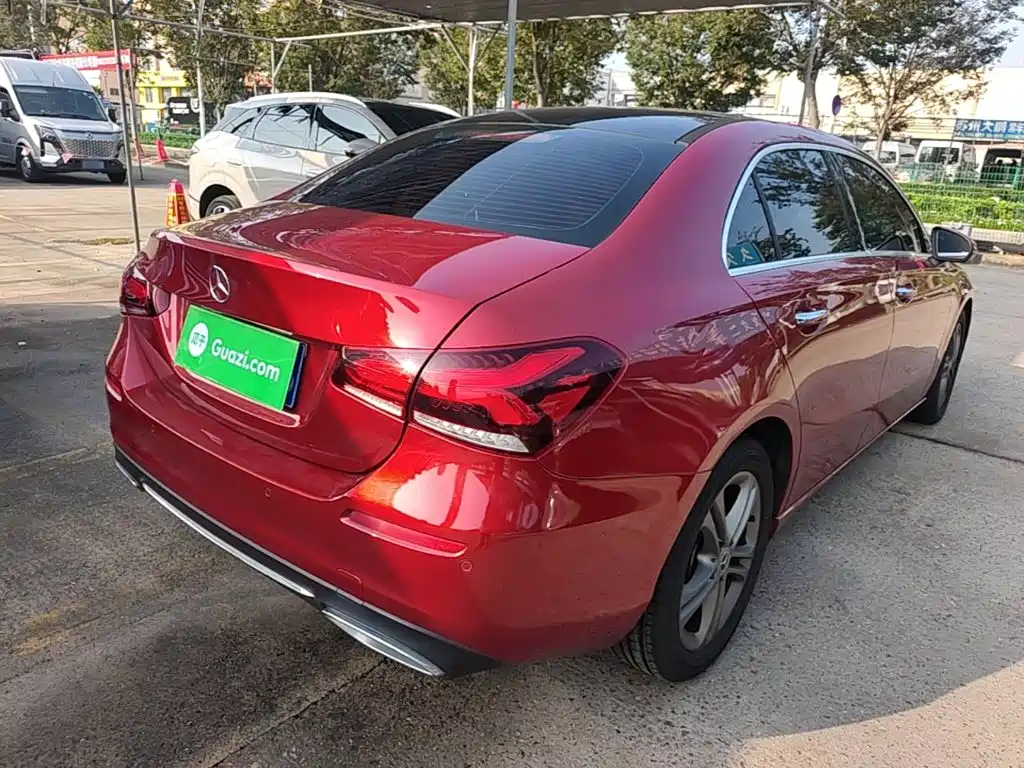 Mercedes-Benz A-Class — миниатюра 7