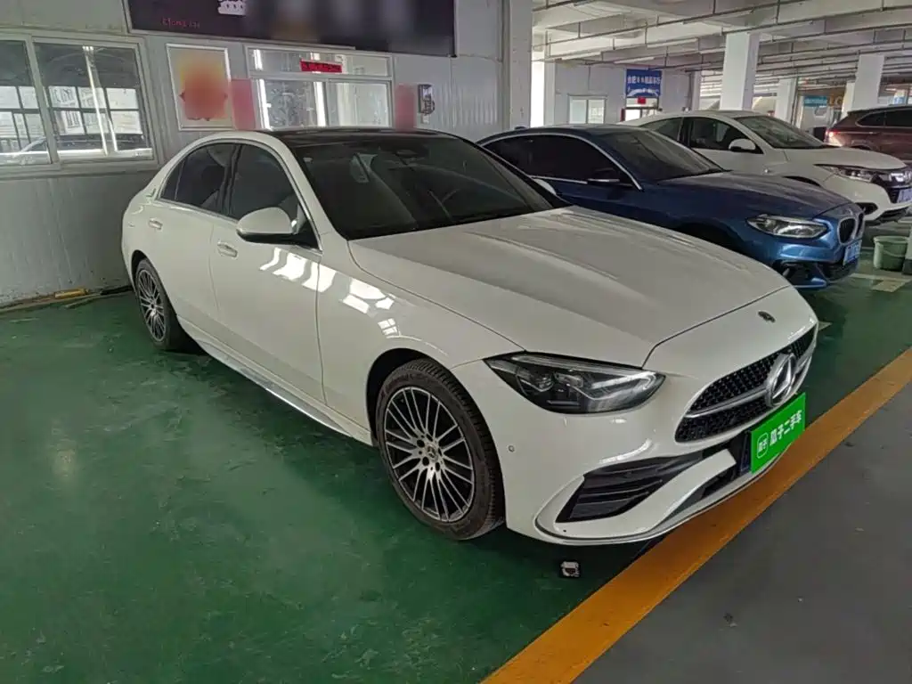 Mercedes-Benz C-Class — миниатюра 4