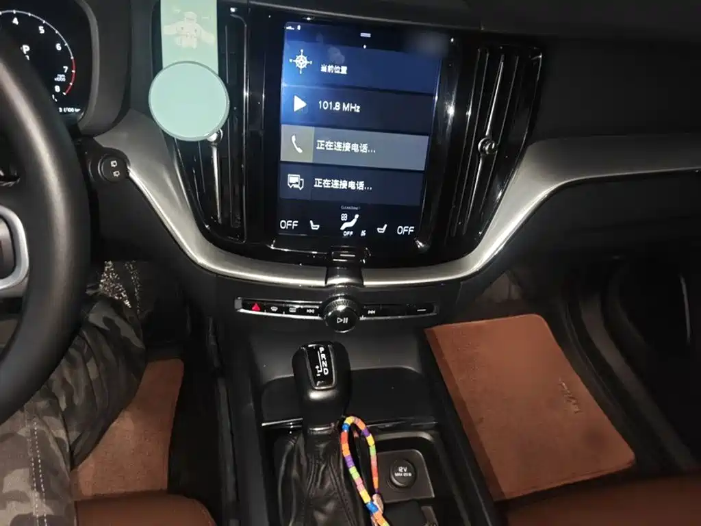 Volvo XC60 — миниатюра 13