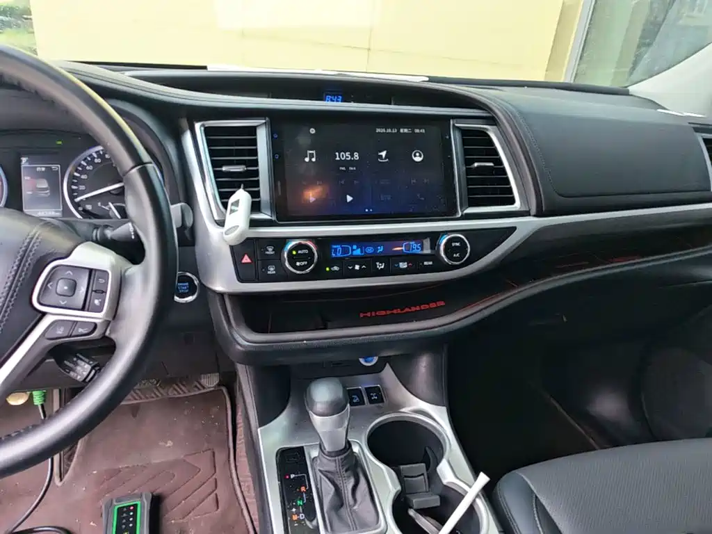 Toyota Highlander — миниатюра 13